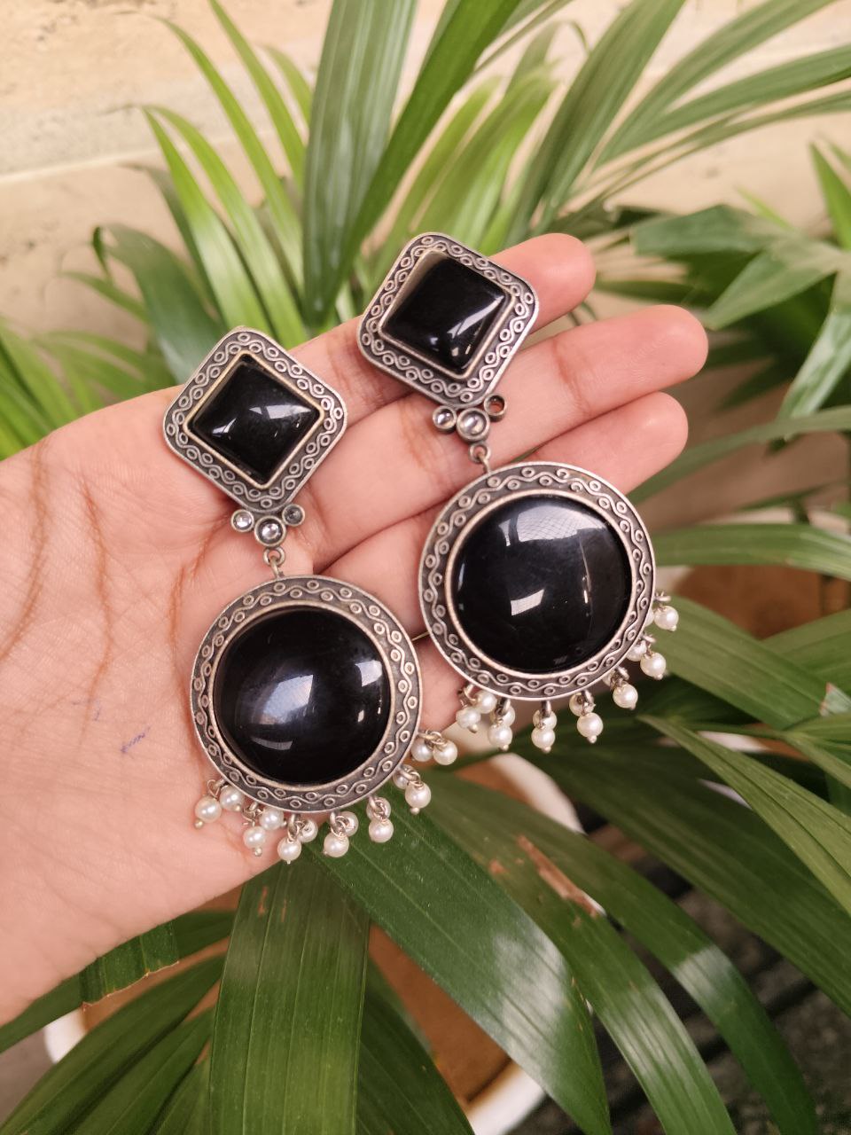 Oxidised Monalisa Stone Brass Earring 1 Oxidised Monalisa Stone Brass Earring