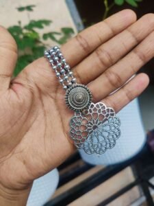 Navratri Special Maangtika For Girls