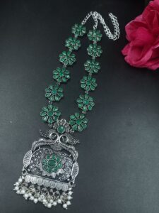 Elegant Floral Art Peacock Necklace | Traditional Stone & Pearl Work Party Wear Amazing Jewelry - color: "Green"