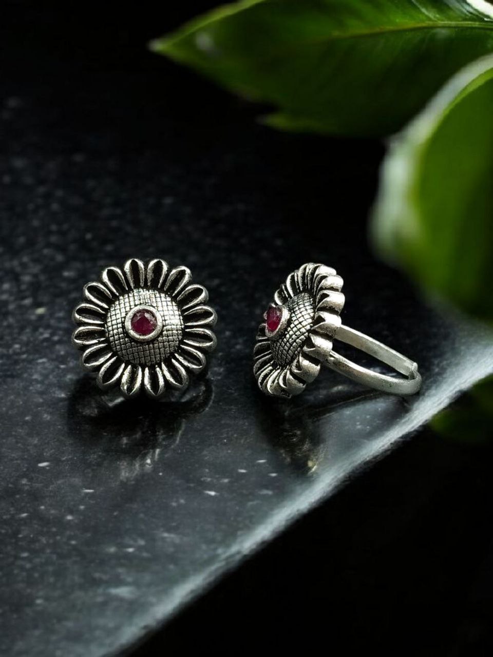 Vintage Look Flower Design Toe Ring | Oxidized Silver Replica Stone Work Best Jewelry for Women 7 Oxidized silver floral toe ring with stone work and vintage look design