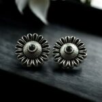 Vintage Look Flower Design Toe Ring | Oxidized Silver Replica Stone Work Best Jewelry for Women