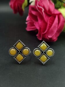 Handcrafted Oxidized Toe Ring | Adjustable Silver Replica Vintage Look Stone Best Jewelry - color: "Yellow"