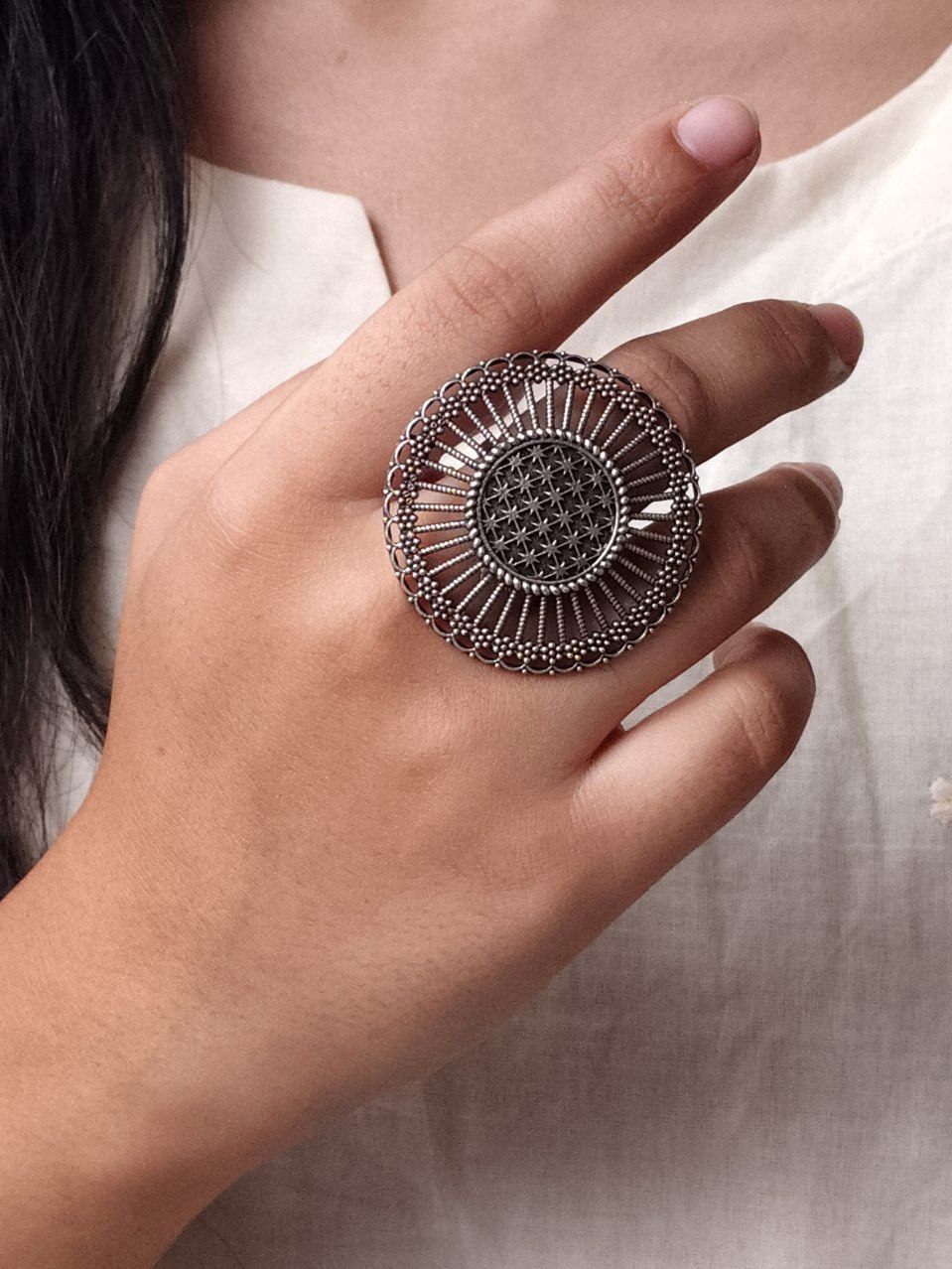 Vintage Look Oxidized Adjustable Ring | Best Silver Finish Stylish Women’s Jewelry 5 Oxidized adjustable silver finish ring with vintage traditional design for women.