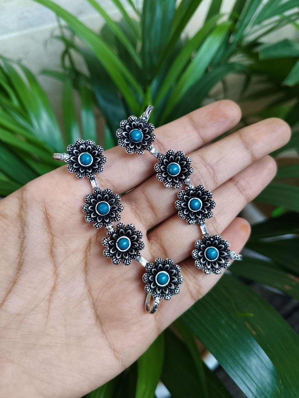 Silver Plated Stone Work Earcuff With Elegant Traditional Design 1 Silver Plated Stone Work Earcuff With Elegant Traditional Design