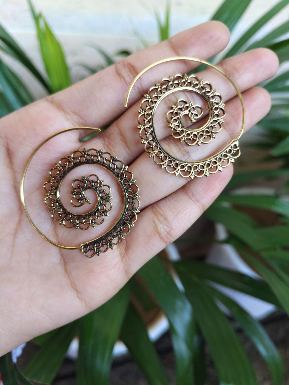 Lightweight Gold Plated Western Style Earrings | Elegant Fashion Jewelry for Women 1 Lightweight Gold Plated Western Style Earrings | Elegant Fashion Jewelry for Women