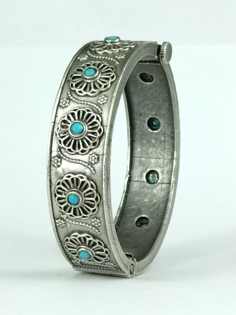 photo 2025 11 04 16 21 41