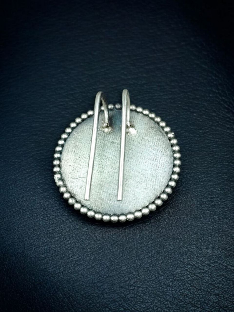 Designer Flower Hair Pin | Beautiful Floral Design Accessory for Special Occasions 3 Designer flower hair pin with elegant floral design for special occasions