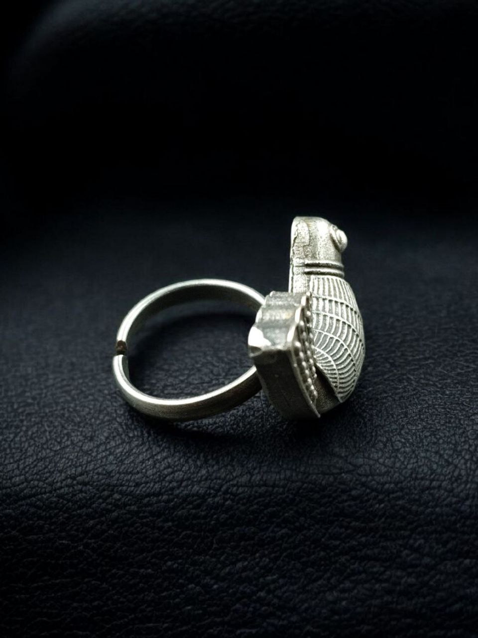 Beautiful Bird Design Ring | Oxidized Silver Replica Adjustable Perfect Jewelry for Women 2 Oxidized silver replica bird design adjustable ring for women