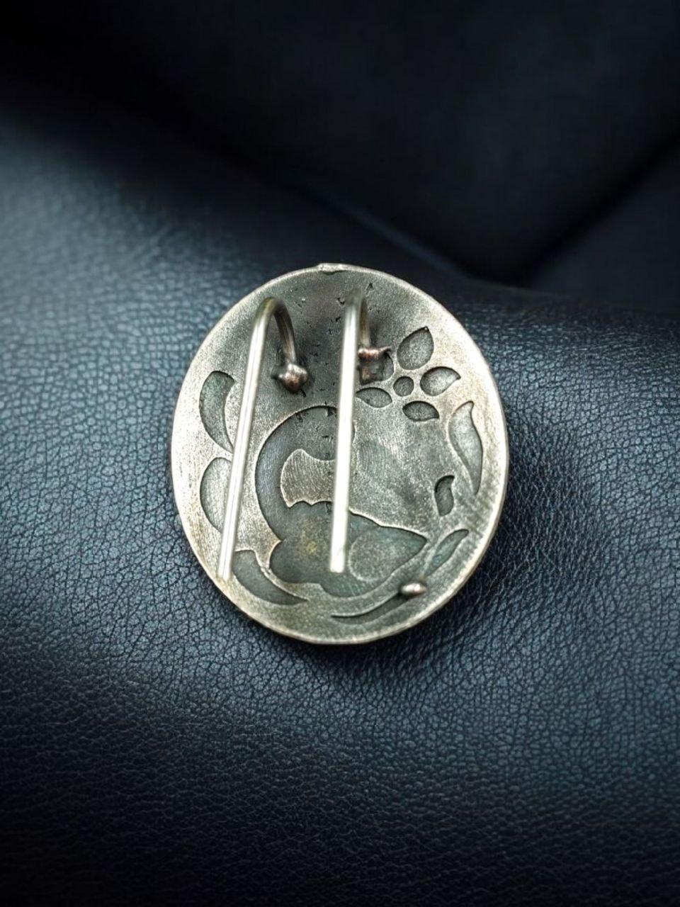 Trendy Oxidized Floral Art Peacock Design Hair Pin | Best Handmade Silver Replica Stylish Jewelry 3 Oxidized silver replica peacock floral design handmade hair pin