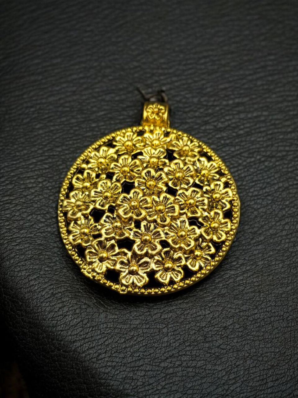 Gold Plated Flower Design Raw Material for DIY Jewelry Making Supply Crafts 3 Gold Plated Flower Design Raw Material for DIY Jewelry Making Supply Crafts - Image 4