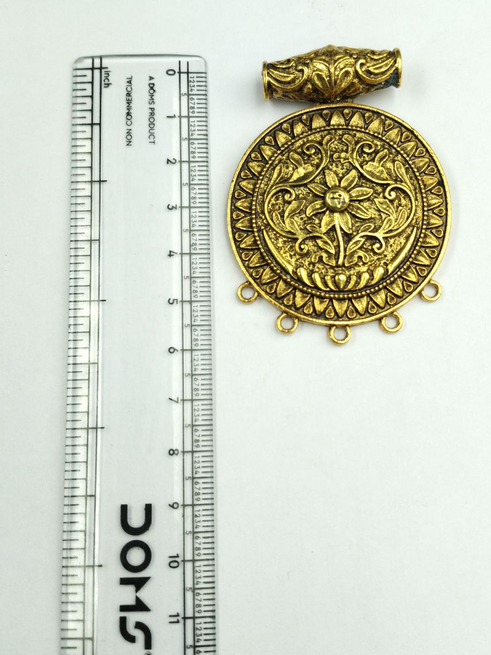 Gold Plated Flower Pendant Raw Material for Creative DIY Jewelry Making 2 Gold Plated Flower Pendant Raw Material for Creative DIY Jewelry Making - Image 2