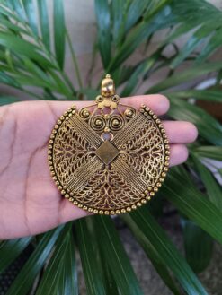 Gold Plated Floral Art Pendant Raw Material for Designer Jewelry Making Crafts