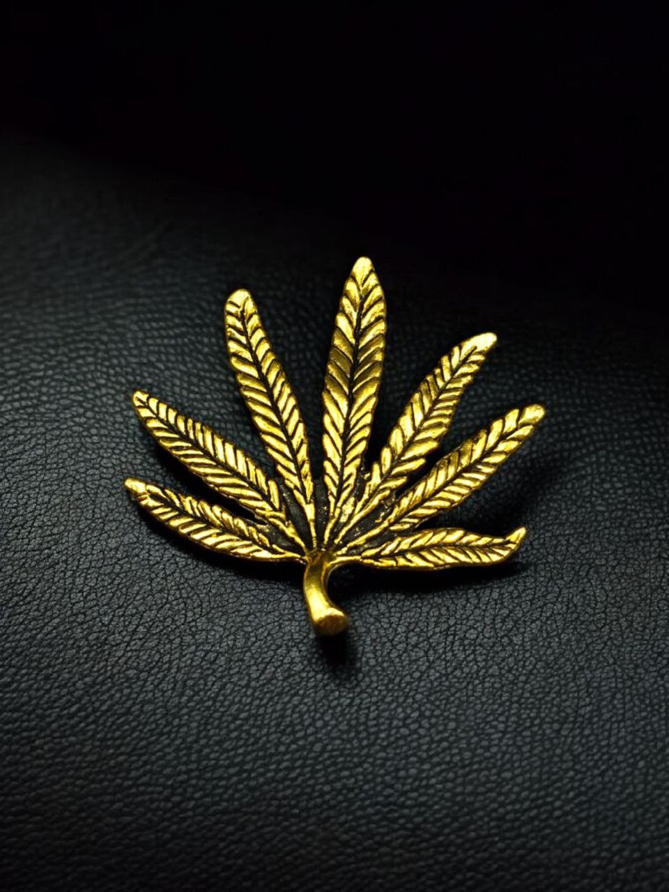 Gold Plated Leaf Pendant Raw Material for Stylish Handmade Jewelry Making Designs 3 Gold Plated Leaf Pendant Raw Material for Stylish Handmade Jewelry Making Designs - Image 3