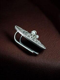 Oxidized silver replica floral art hair pin with pearl detailing