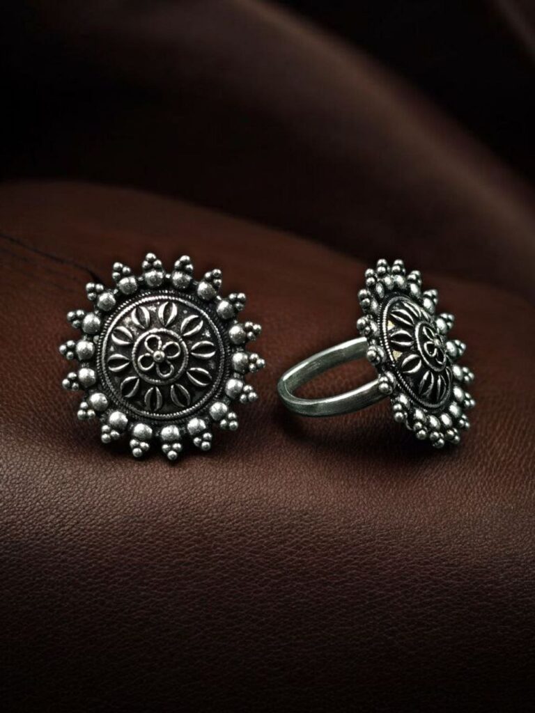 Designer Oxidized Toe Ring | Silver Plated Best Fashionable Jewelry