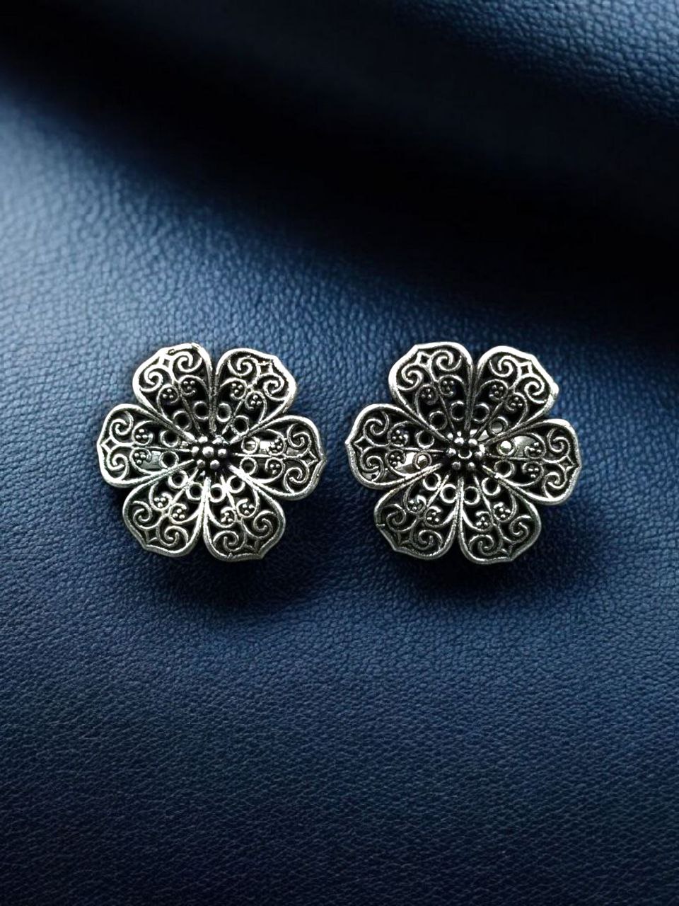 Handcrafted Floral Design Toe Ring | Oxidized Silver Plated Daily Wear Best Jewelry 2 Oxidized silver plated handcrafted floral design toe ring