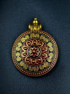 Gold Plated Meenakari Flower Design Pendant Raw Material Jewelry - color: "Red-Blue"
