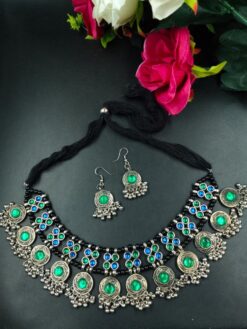 Silver Plated Boho Style Thread Necklace with Elegant Stone and Pearl Work Design