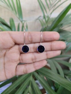 Minimalist Look Hook Earrings with Subtle Stone Work Elegance