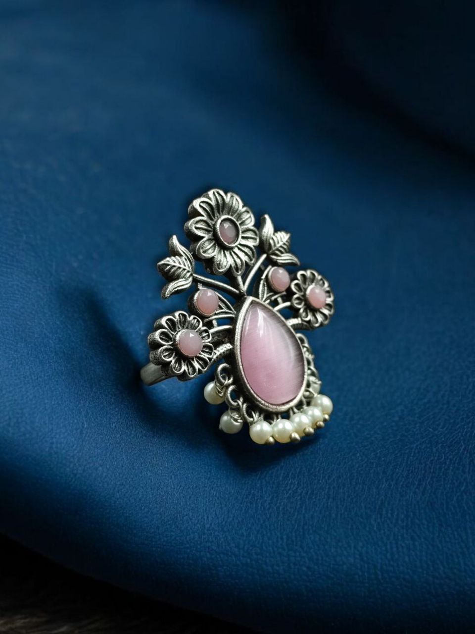 Traditional Flower Design Ring | Silver Replica Adjustable Stone & Pearl Work Best Jewelry 9 Silver replica adjustable flower ring with stone and pearl work.