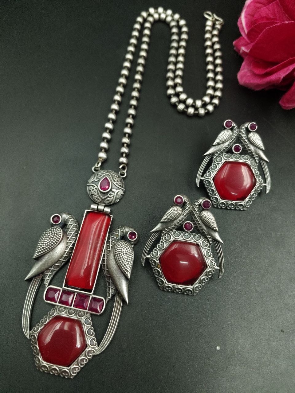 Traditional Parrot Design Necklace Set | Monalisa Stone Ethnic Party Wear Best Designer Jewelry 9 Parrot design Monalisa stone ethnic party wear necklace set.