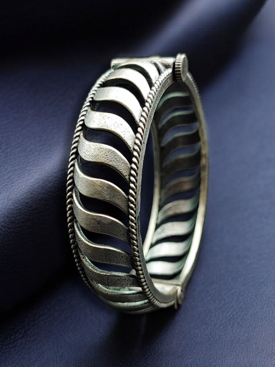 Beautiful Silver Replica Openable Bangle | Elegant Daily Wear Comfortable Jewelry for Women 4 Beautiful silver replica openable kada bangle for women