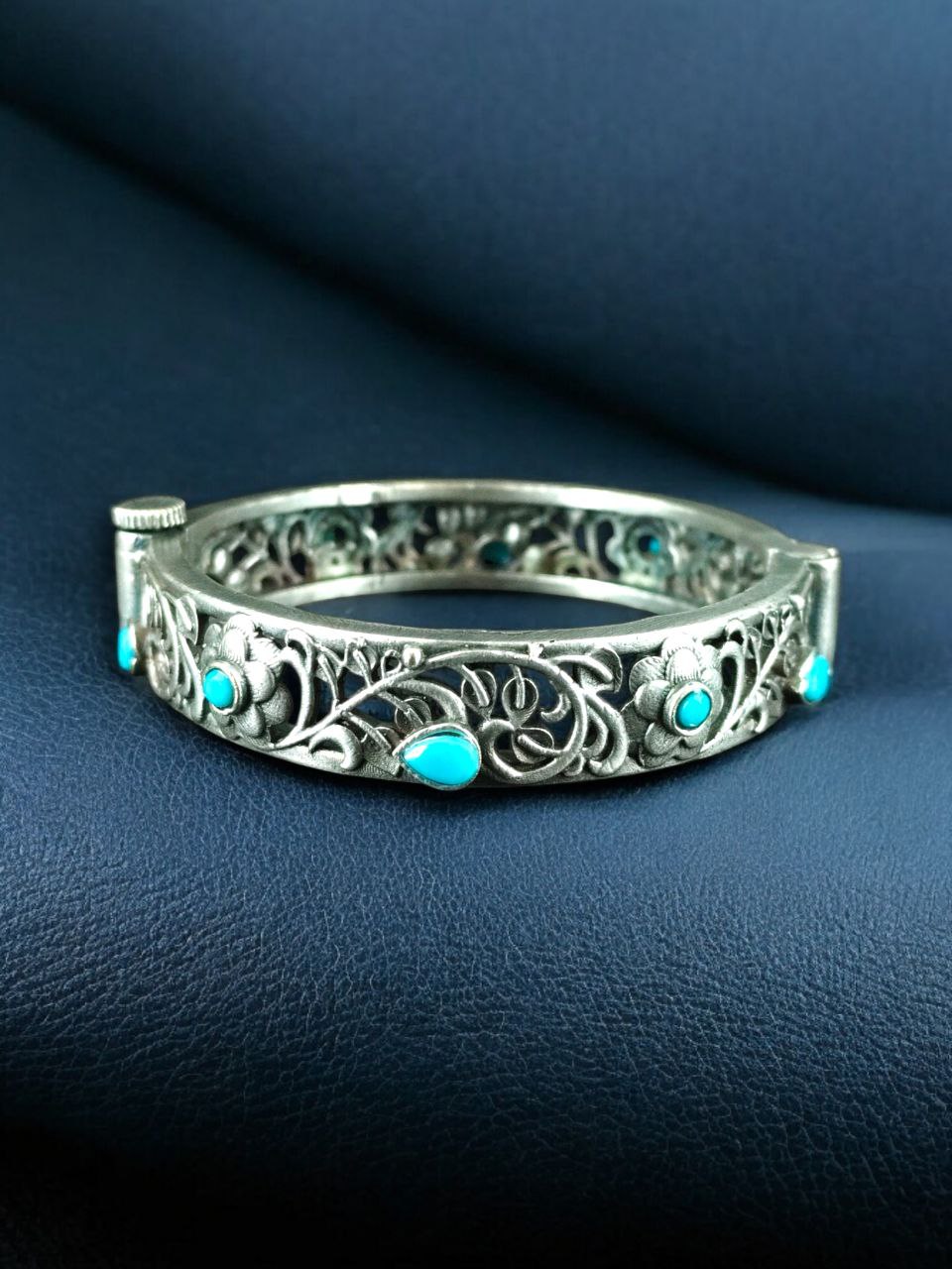 Traditional Flower Design Bangle | Stone Work Silver Replica Beautiful Openable Kada 11 Traditional flower design silver replica openable bangle with stone work