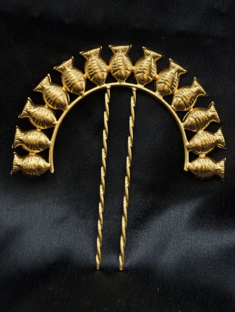 Gold Plated Fish Design Juda Pin | Elegant Unique Hair Jewelry for Women