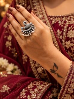 Oxidized silver replica adjustable bird ring with pearl work