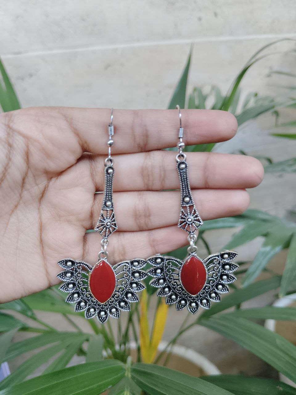 Silver Plated Floral Art Dangler Earrings with Elegant and Stylish Stone Work 1 Silver Plated Floral Art Dangler Earrings with Elegant and Stylish Stone Work