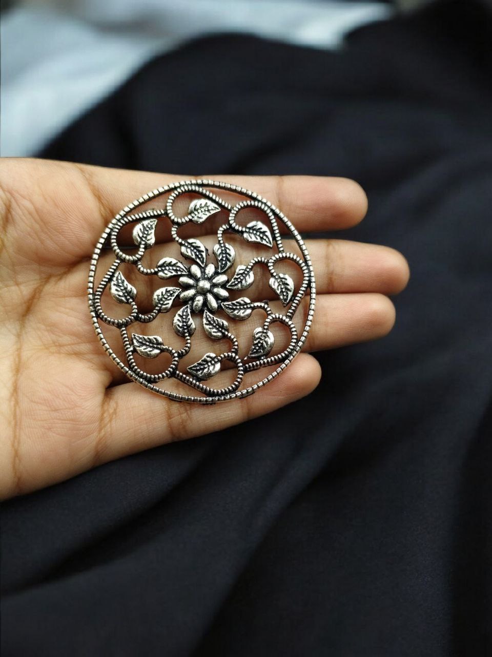 Flower Leaf Design German Silver Pendant for DIY Jewelry Making Raw Material Craft Supplies 2 Flower Leaf Design German Silver Pendant for DIY Jewelry Making Raw Material Craft Supplies - Image 2