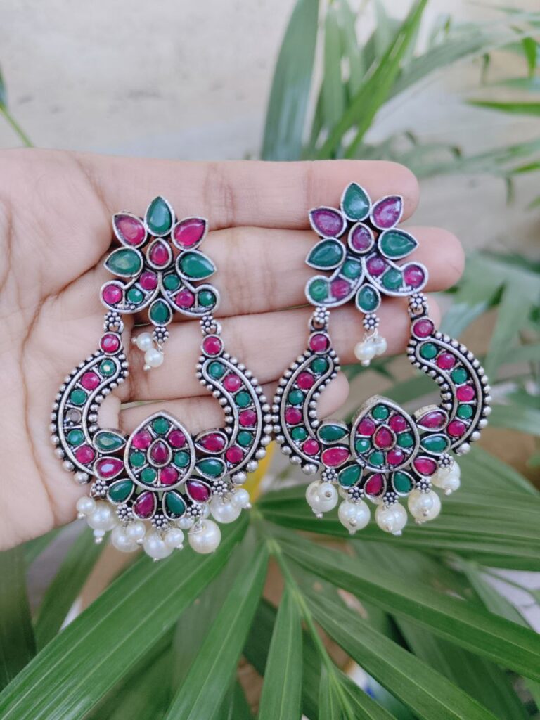 Silver Plated Traditional Art Dangler Earrings with Beautiful Stone and Pearl Work