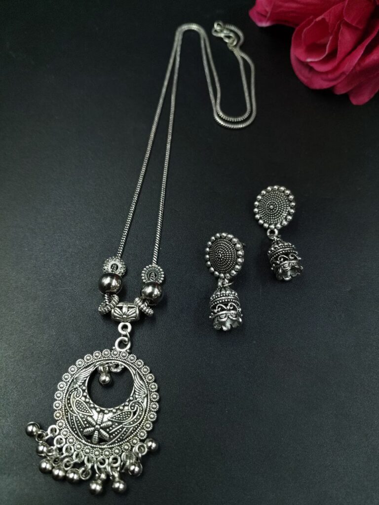 Floral Art Peacock Pendant Necklace with Traditional Ghungroo Detailing for Women’s Ethnic Style