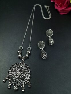 Floral Art Chain Pendant Necklace for Women