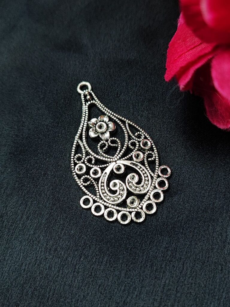 Floral Art Pearl Work Charm Raw Material for DIY Jewelry Making