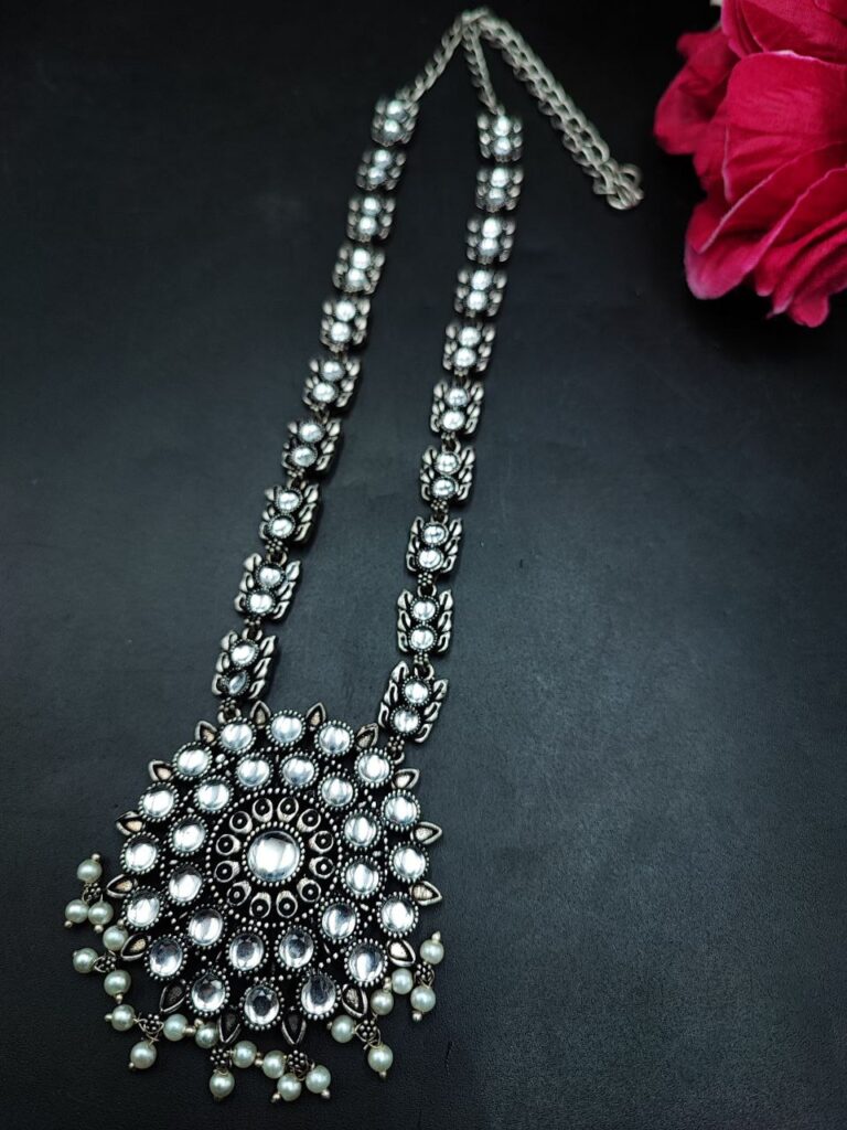 Flower Design Silver Plated Ethnic Necklace with Stone and Pearl Work