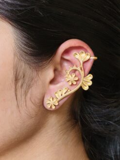 Beautiful flower design earcuff gold plated