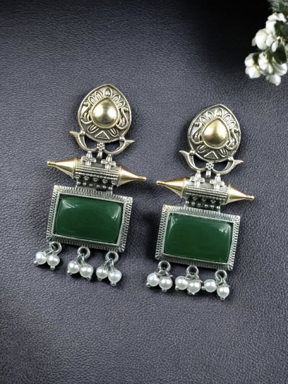 Beautiful Design Two-Tone Stud Earrings | Monalisa Stone with Pearl Detailing 6 Two-tone stud earrings with Monalisa stone and pearl detailing