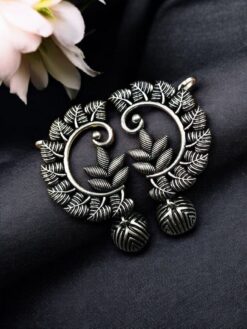 Silver plated leaf design jhumka earcuff for women