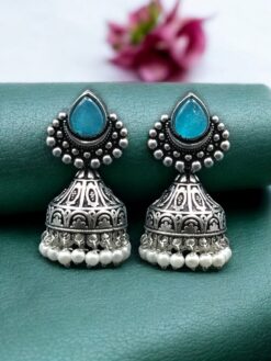 Traditional Monalisa stone silver plated pearl jhumka earrings
