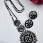 Bulk 166 Amazing Flower Design Silver Replica Necklace Set with Round Stud Earrings - "Black"