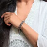 Elegant Antique Silver Bangle with Beautiful Design for Women