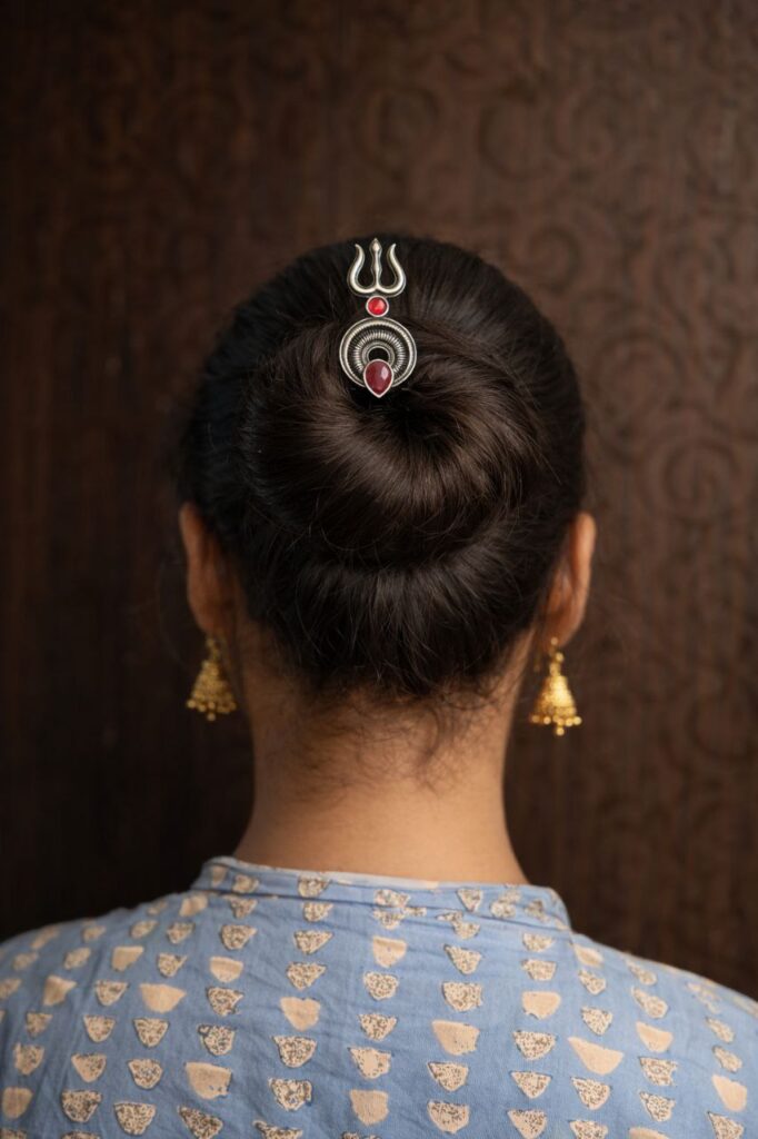 Elegant Silver Trishul Hairpin for Women Stylish Adorable Hair Accessory