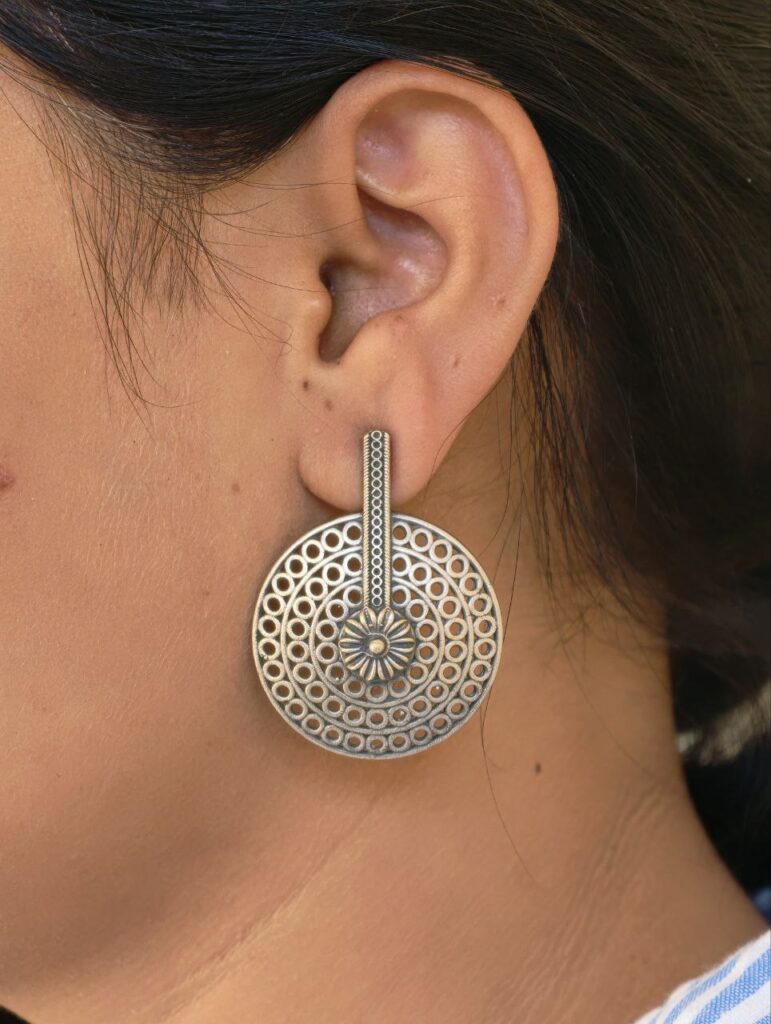 Elegant Traditional Round Stud Earrings with Graceful Heritage Design Touch