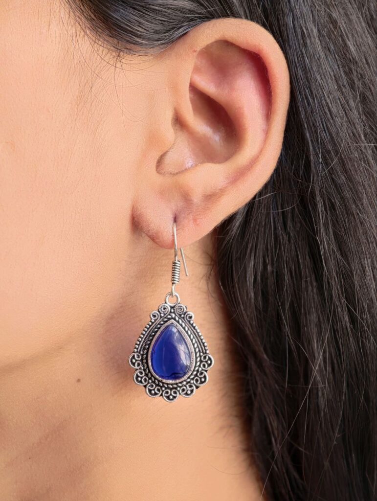 Silver Drop Earring Beautiful Lightweight Jewelry For Everyday Style