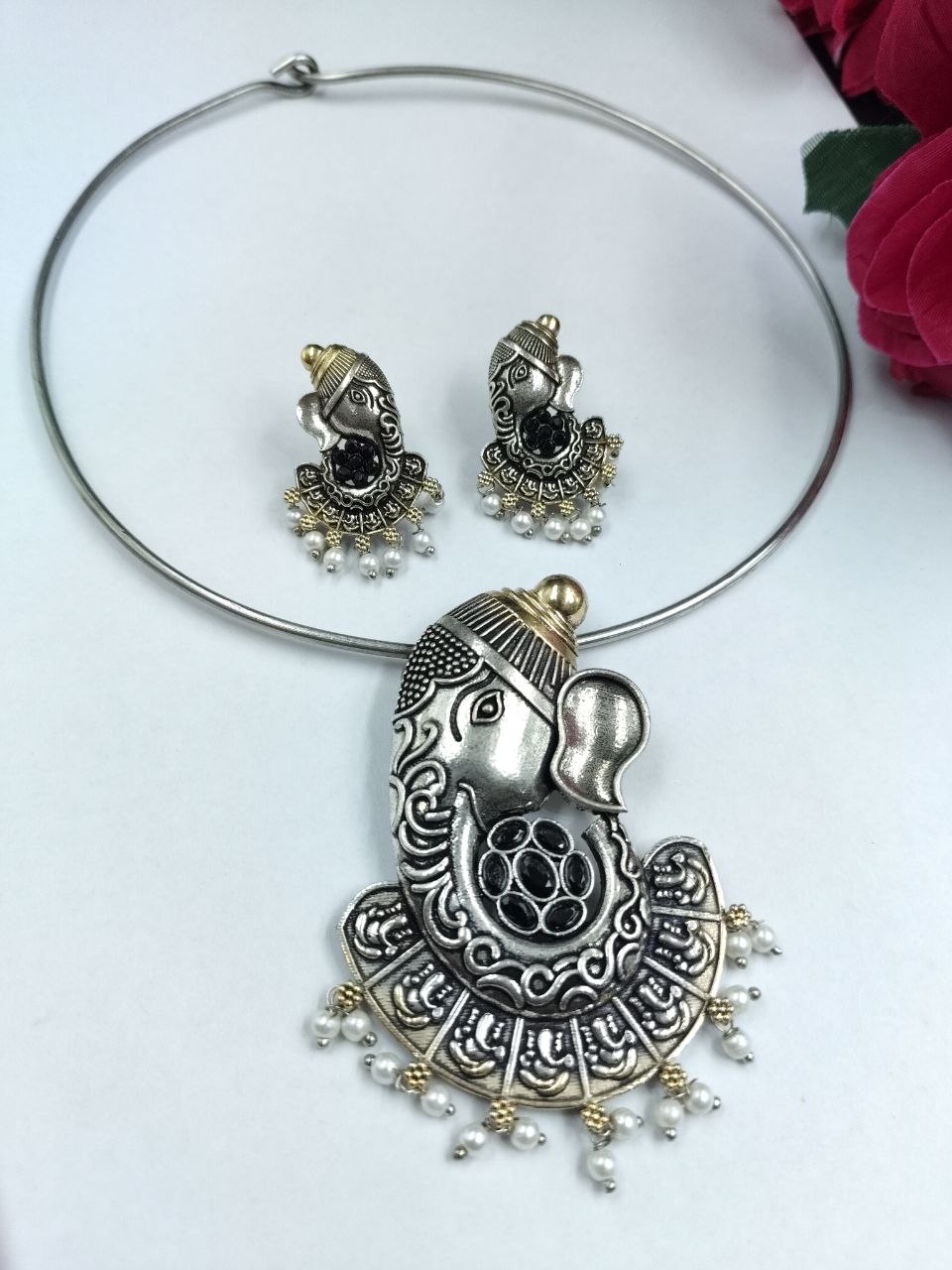 Lord Ganesha Hasli Stunning Two Tone Necklace for Graceful Festive Look 5 Lord Ganesha Hasli stylish brass jewelry design