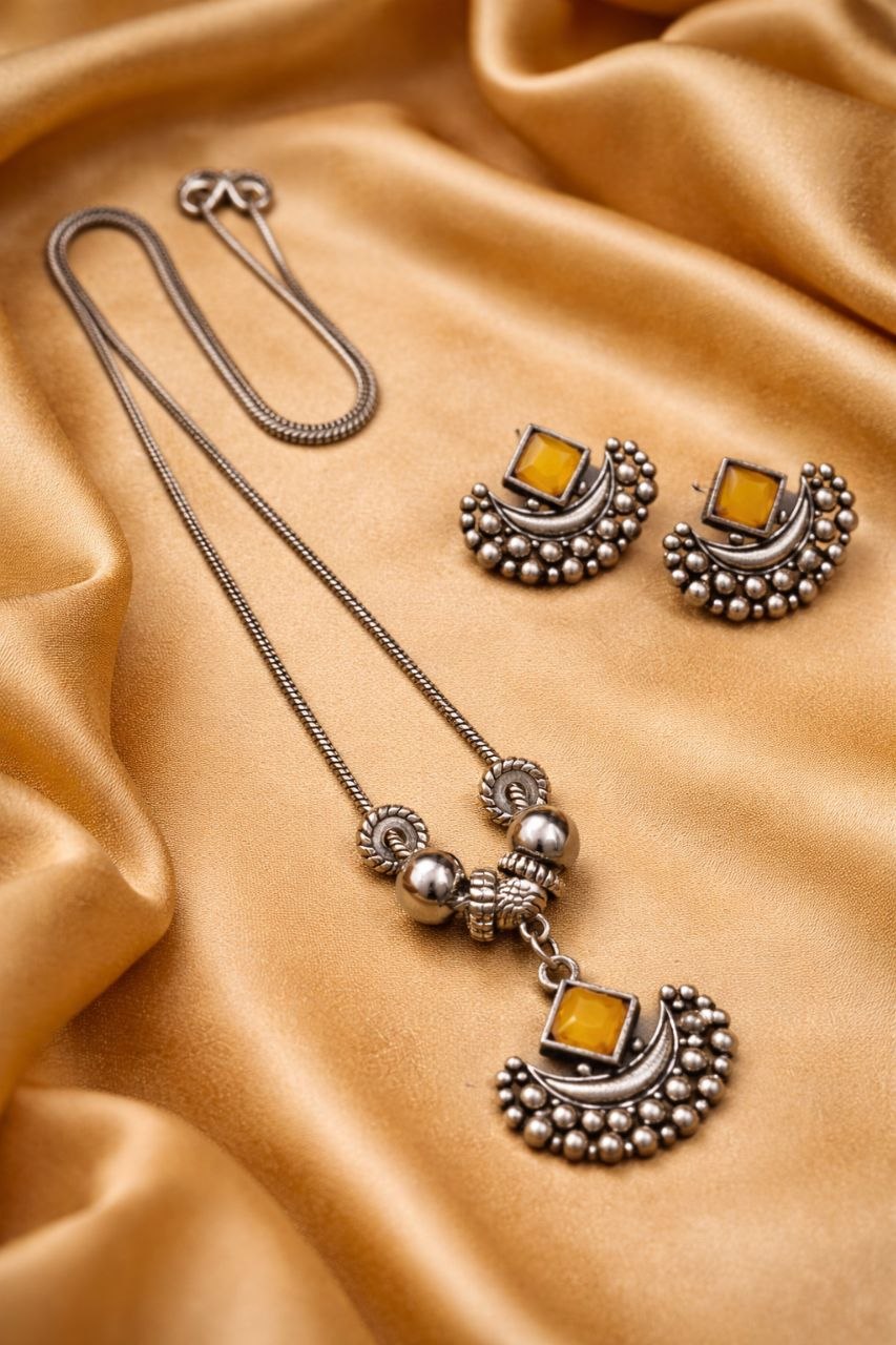 Half Moon Necklace Set Dazzling Jewelry for Party Wear Look 4 Half Moon Necklace Set stylish brass jewelry design