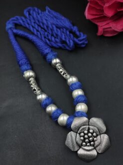 Flower Thread Necklace stylish brass jewelry design