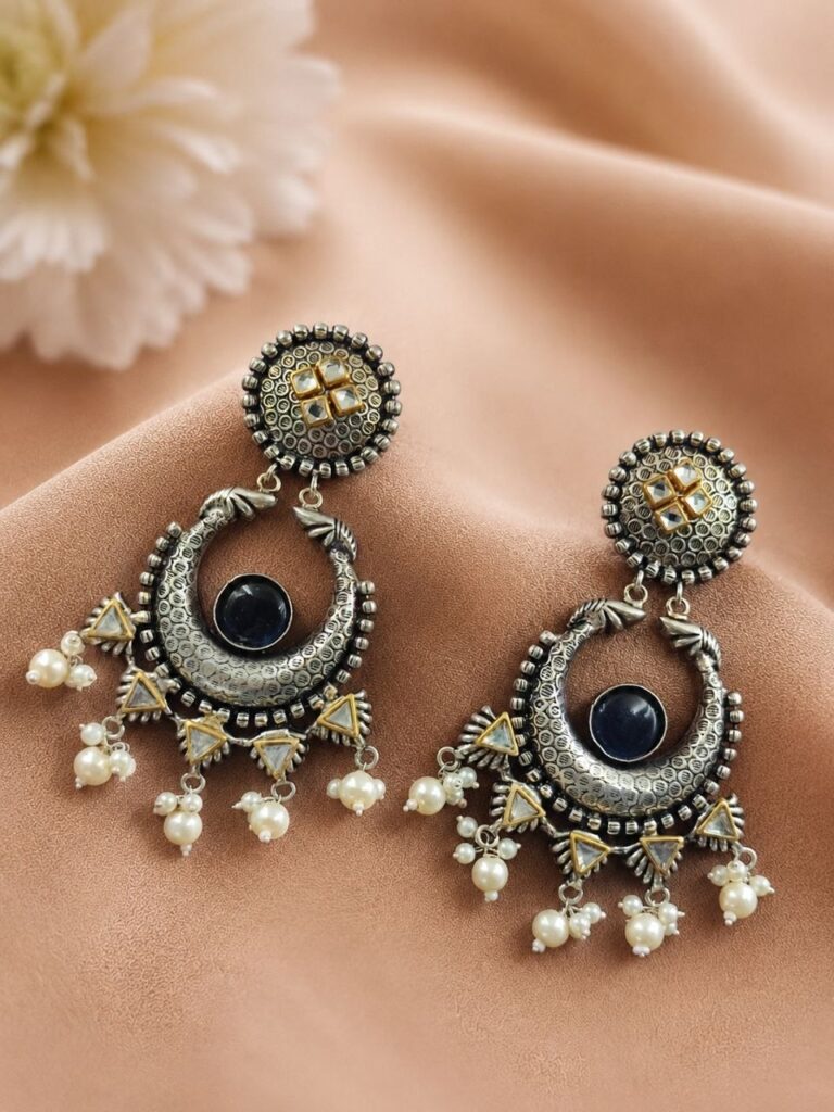 Stylish Beautiful Earring Jewelry for Gorgeous Pearl Work Detailing