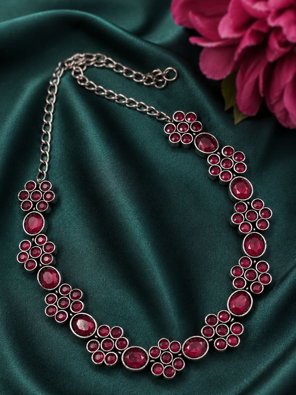 Floral Art Necklace Exquisite Premium Jewelry for Elegant Traditional Style 2 Floral Art Necklace stylish brass jewelry design